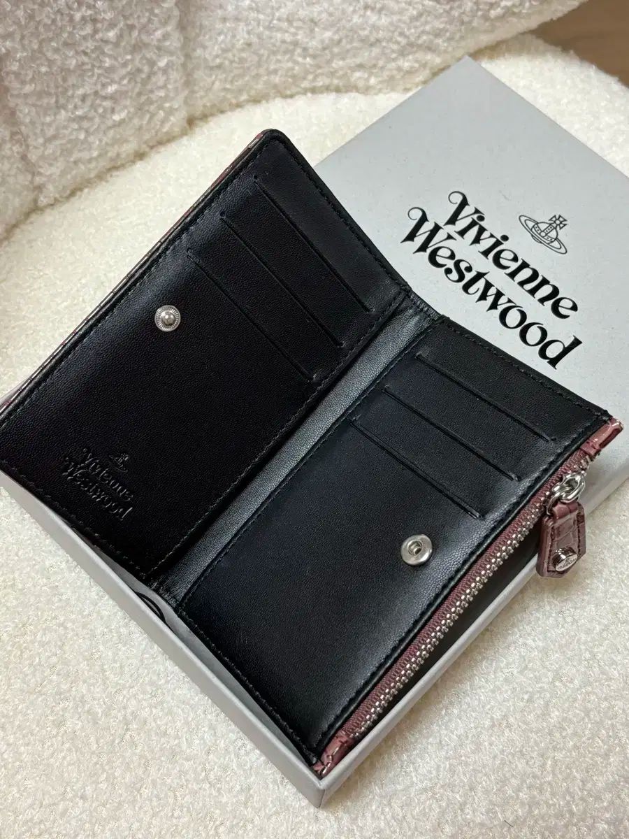 ヴィヴィアン ウエストウッド