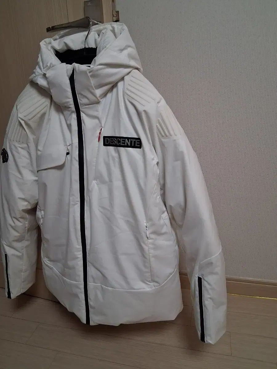 DESCENTE デサント ダウン メンズ アウター