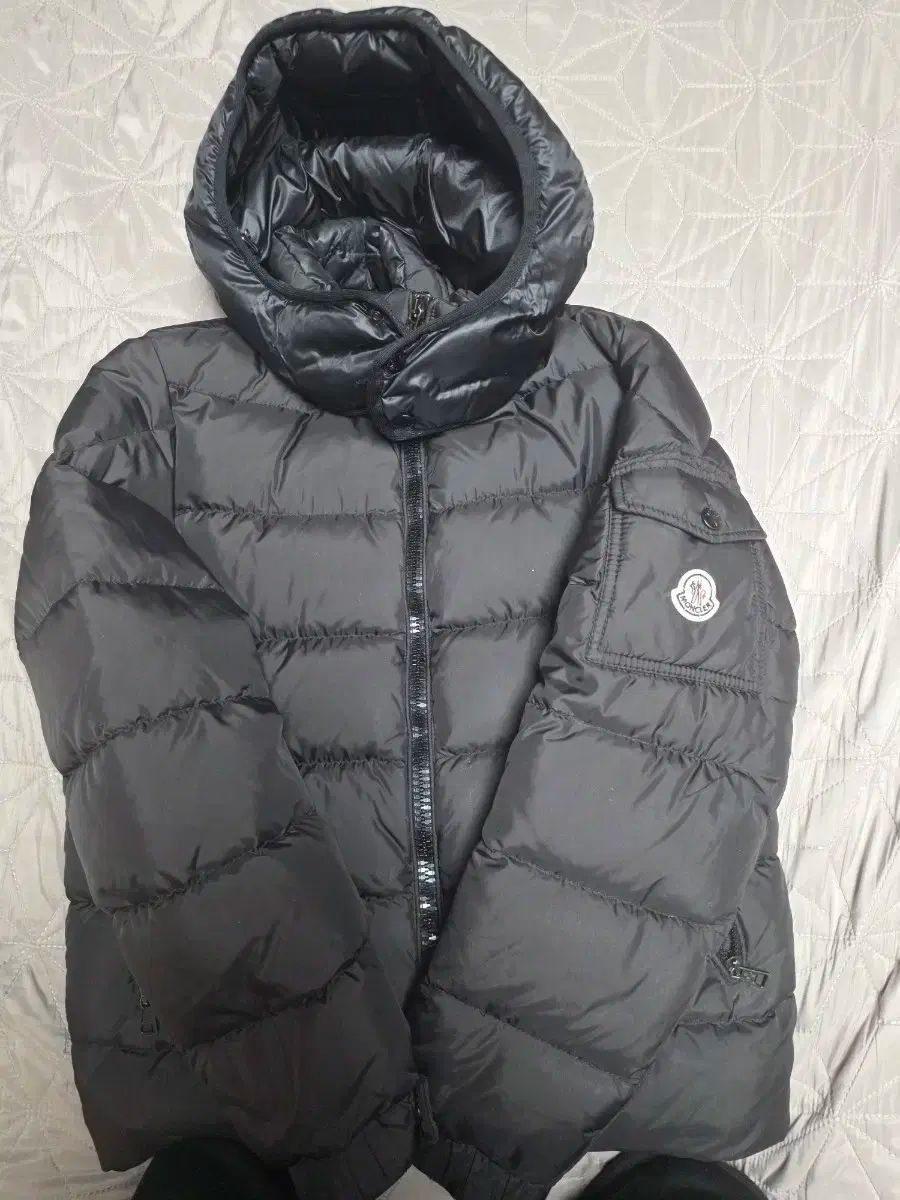 モンクレール ダウン ヒマラヤ 1