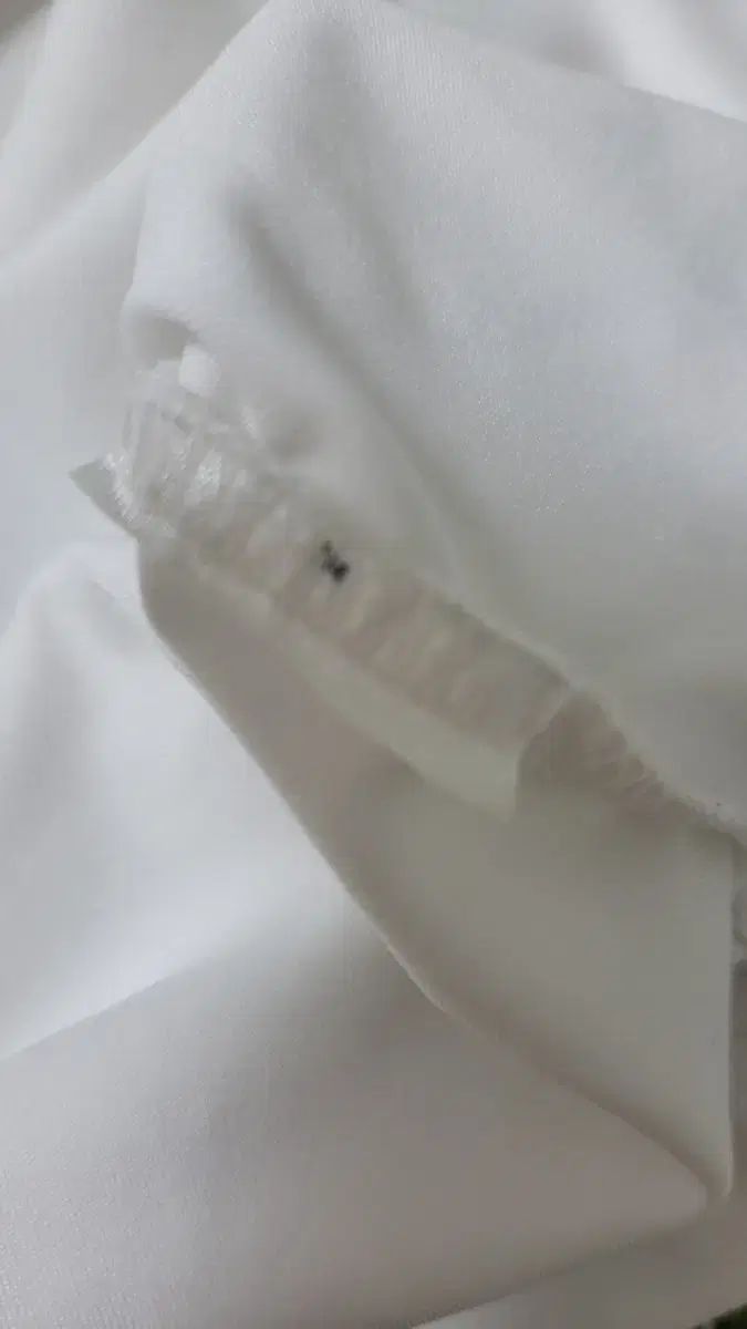 J.リンドバーグ 白