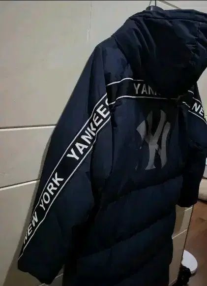 ダウンジャケット