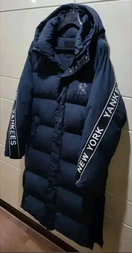 MLB NEW YORK YANKEES ダウンジャケット ロング丈 M 100