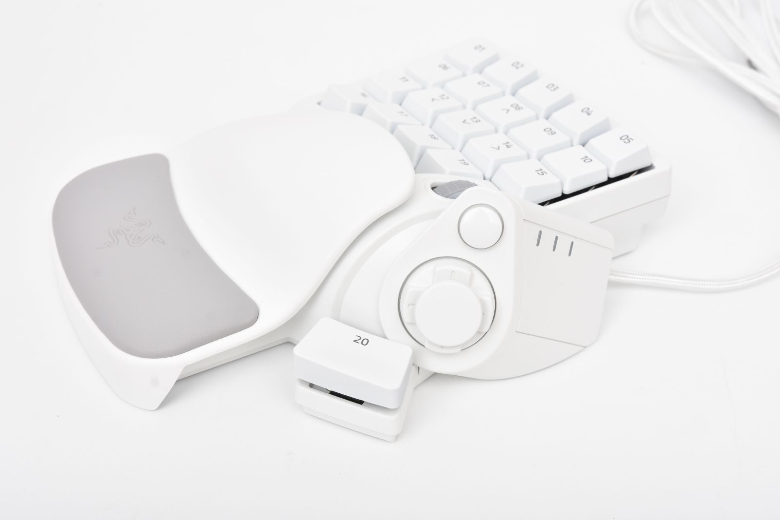 Razer Tartarus Pro Mercury White 【公式通販】