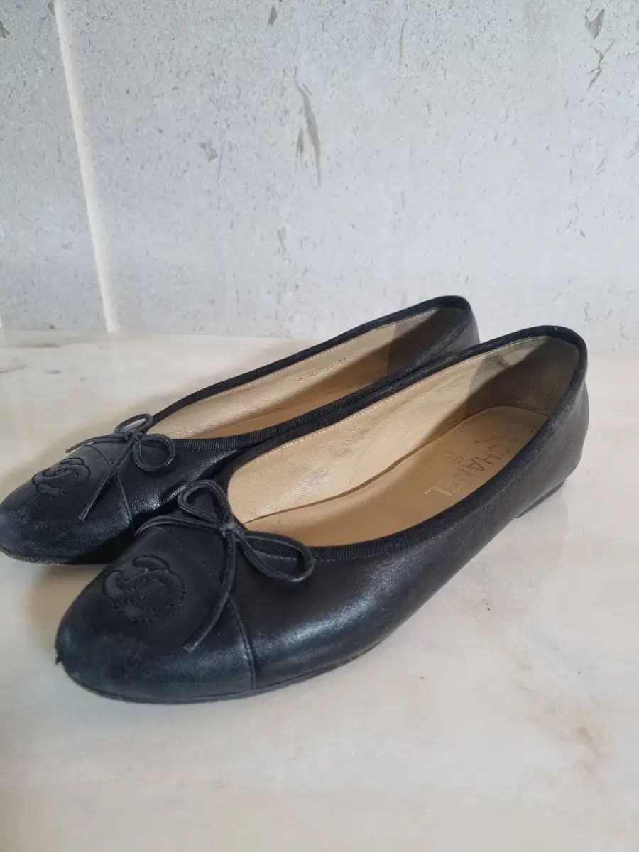  シャネル フラットシューズ ブラック ベージュ 37 240 フラットシューズ バレエシューズ パンプス