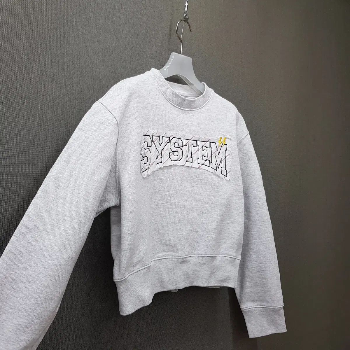 グラフィック 刺繍