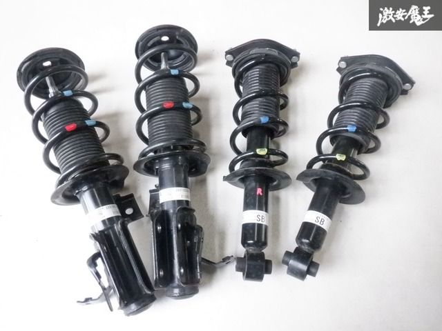 程度良好◆GR86(ZN8)純正ショック&サス1台分セット◆使用期間&距離少な目 純正 トヨタ ZN8 GR86 ハチロク サスペンション 1台分 サス ショック