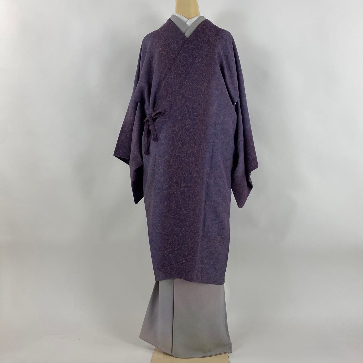 道中着 身丈109.5cm 裄丈70cm L 和装コート 着物衿 幾何学模様 縦ぼかし 紫 正絹