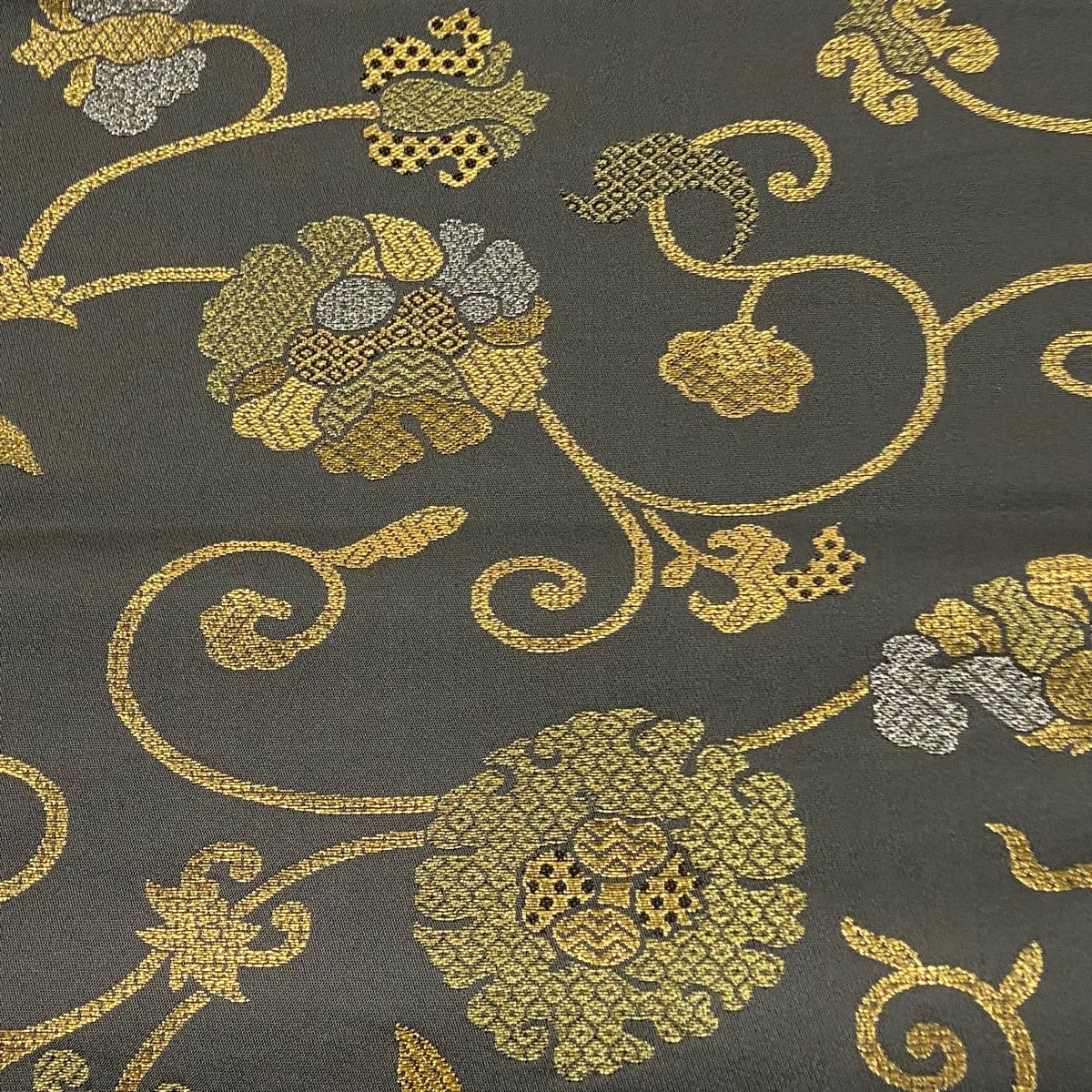 袋帯 龍村晋 落款 花唐草 金銀糸 箔 灰色 全通 正絹