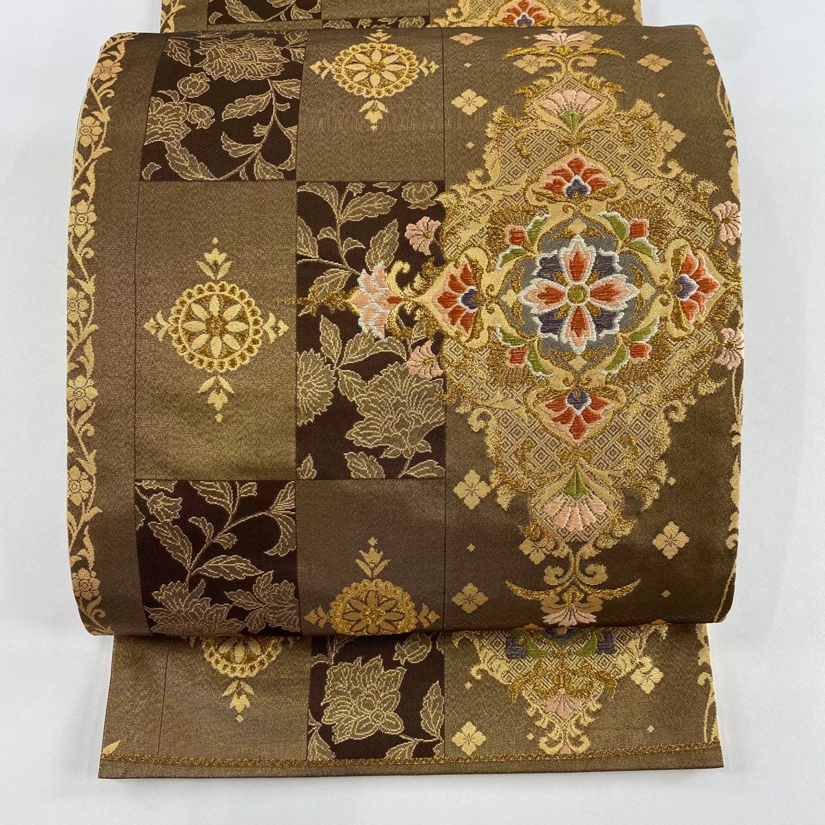袋帯 秀品 華文 草花 箔 金糸 茶色 六通 正絹
