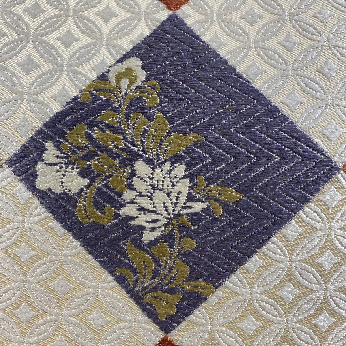 袋帯 菱 草花 唐織 金糸 クリーム 六通 正絹