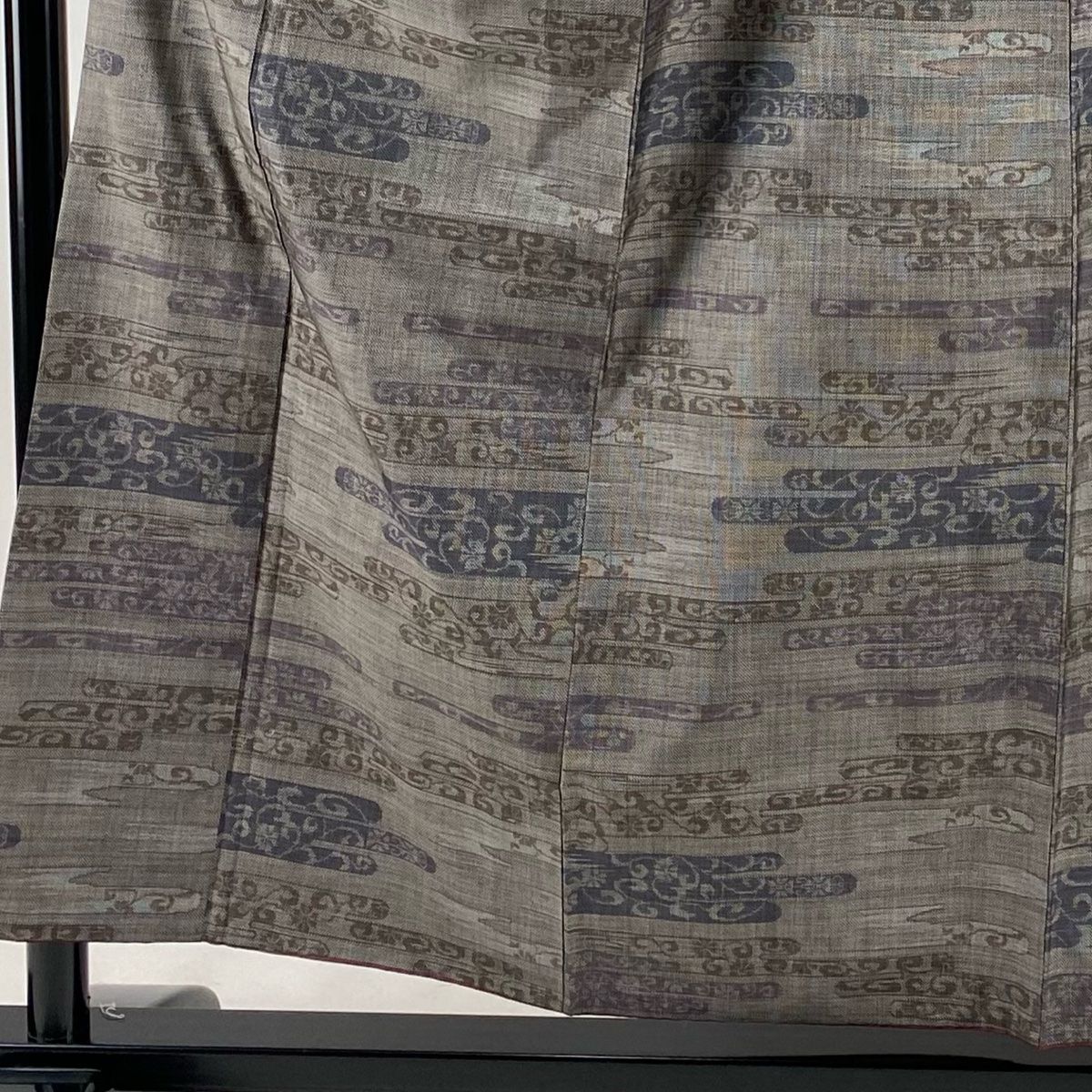 紬 身丈156cm 裄丈63cm S 袷 ヱ霞 花唐草 灰茶 正絹 秀品