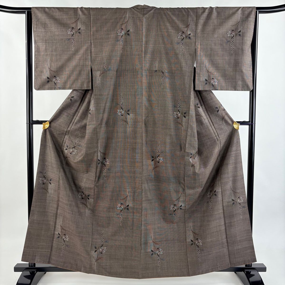 紬 身丈162cm 裄丈64.5cm M 袷 草花 焦茶色 正絹 秀品