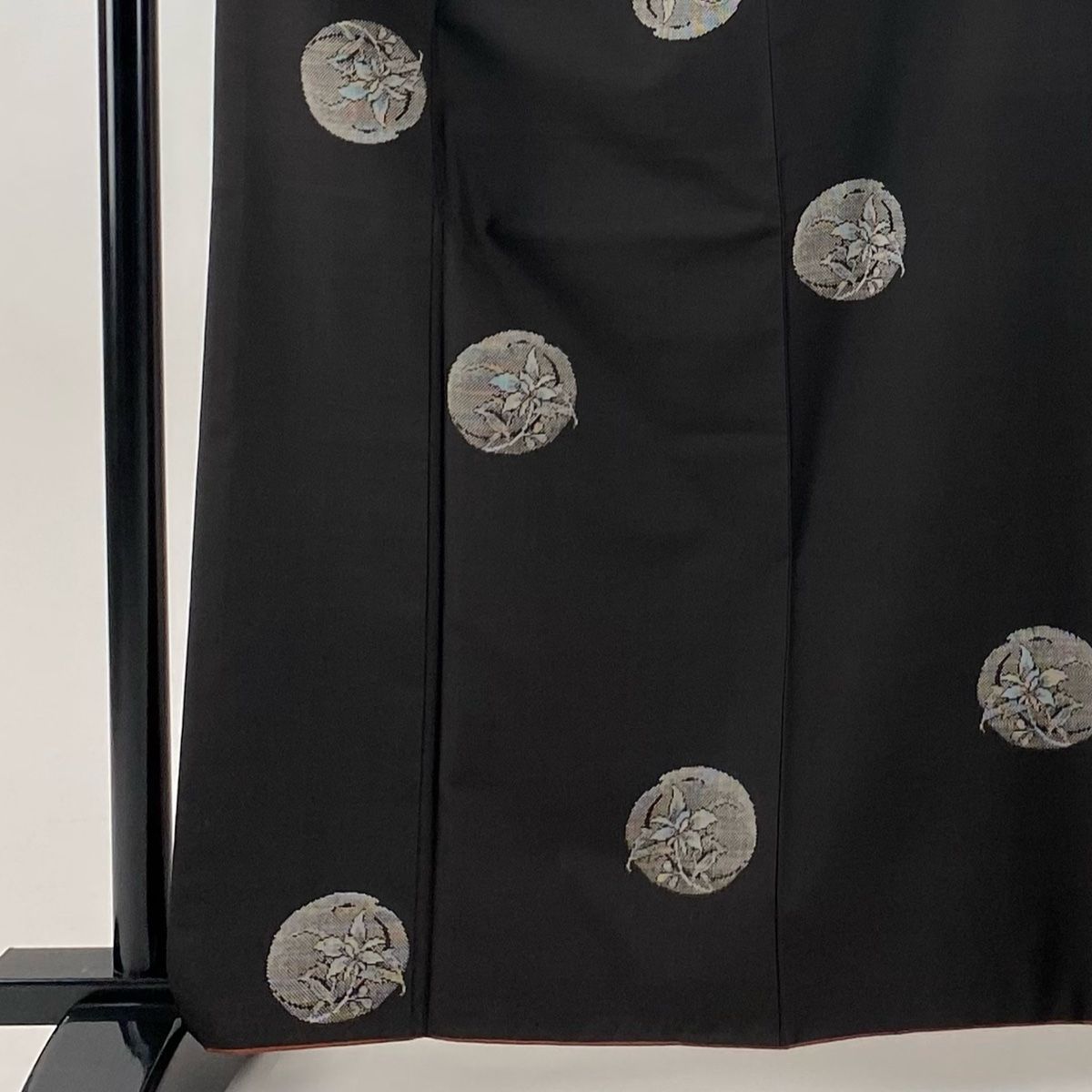 紬 身丈161.5cm 裄丈63.5cm S 袷 花丸文 焦茶色 正絹