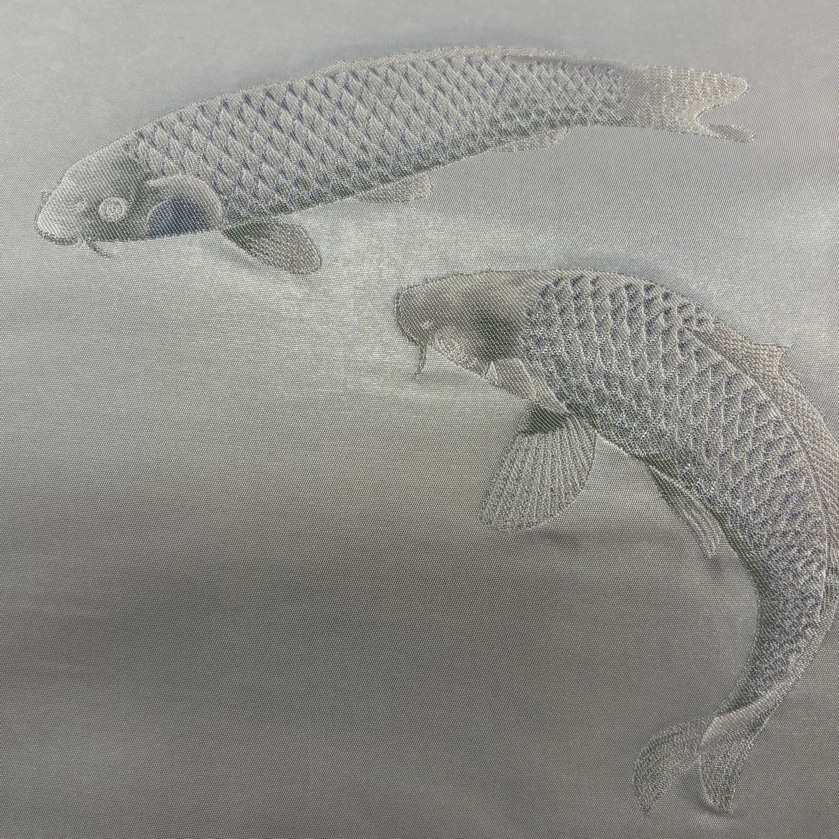 袋帯 秀品 落款 鯉 双魚 銀糸 箔 銀色 お太鼓柄 正絹