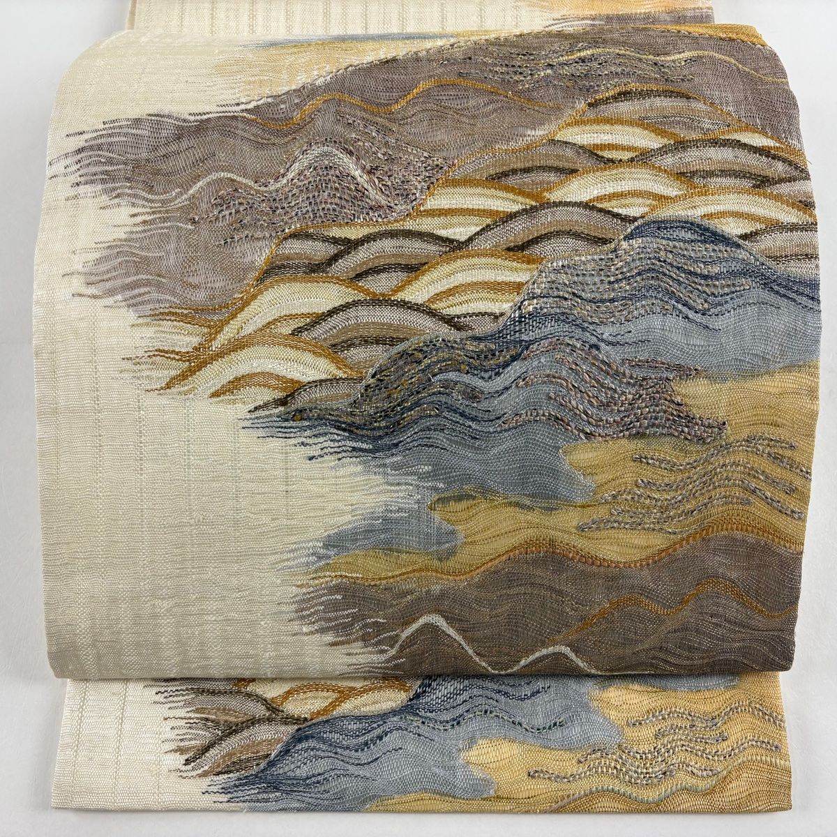 袋帯 波 霞 金糸 ベージュ 六通 正絹