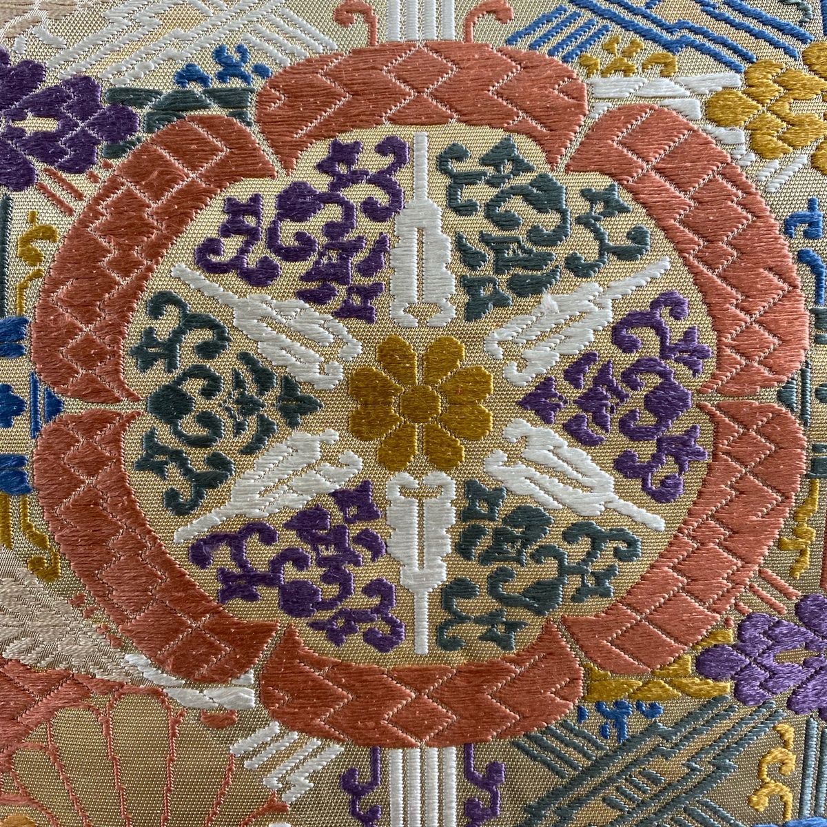 袋帯 華文 雪輪青海波 刺繍 薄茶色 六通 正絹