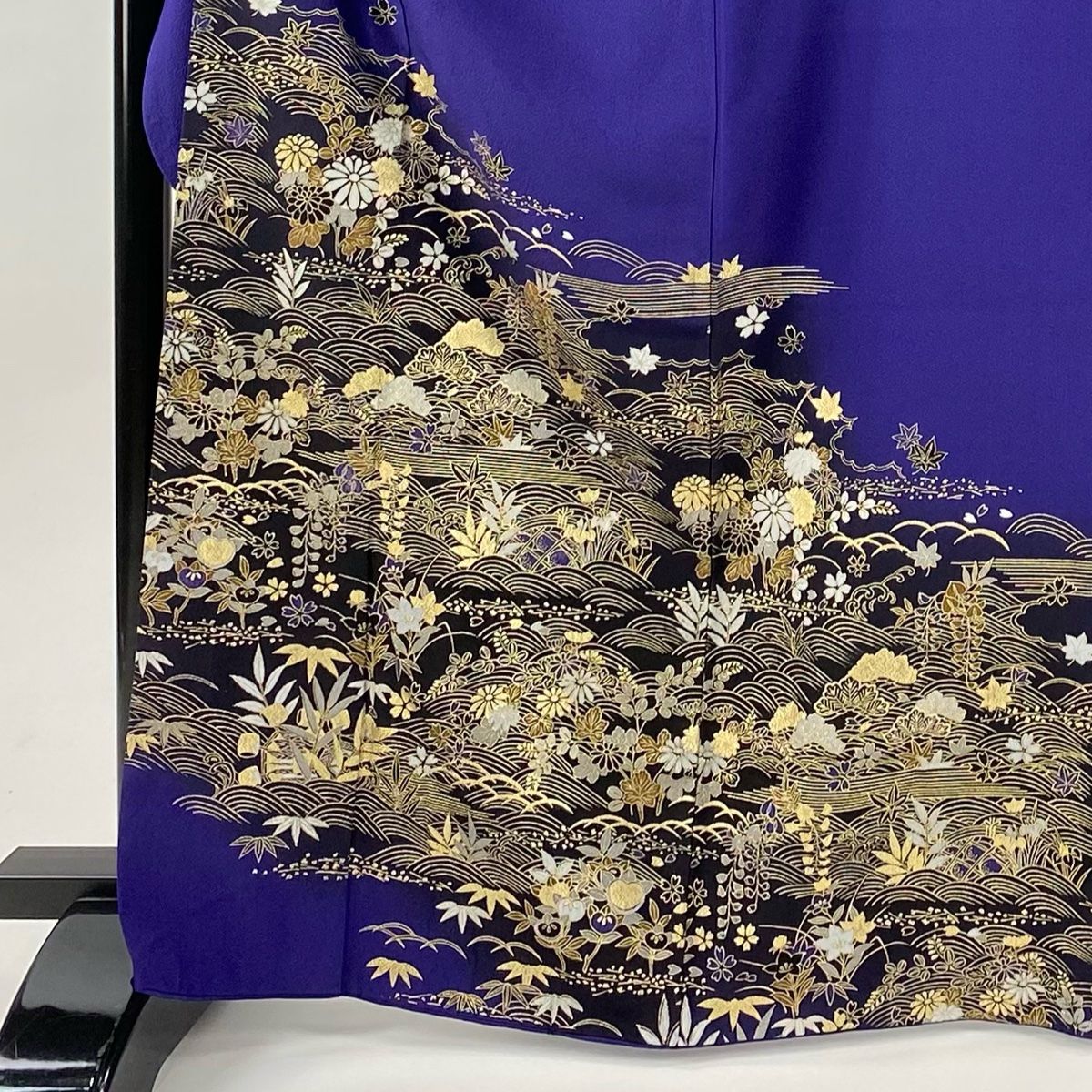 振袖 身丈166cm 裄丈67.5cm L 袷 草花 波 金彩 染め分け 紫 正絹 秀品