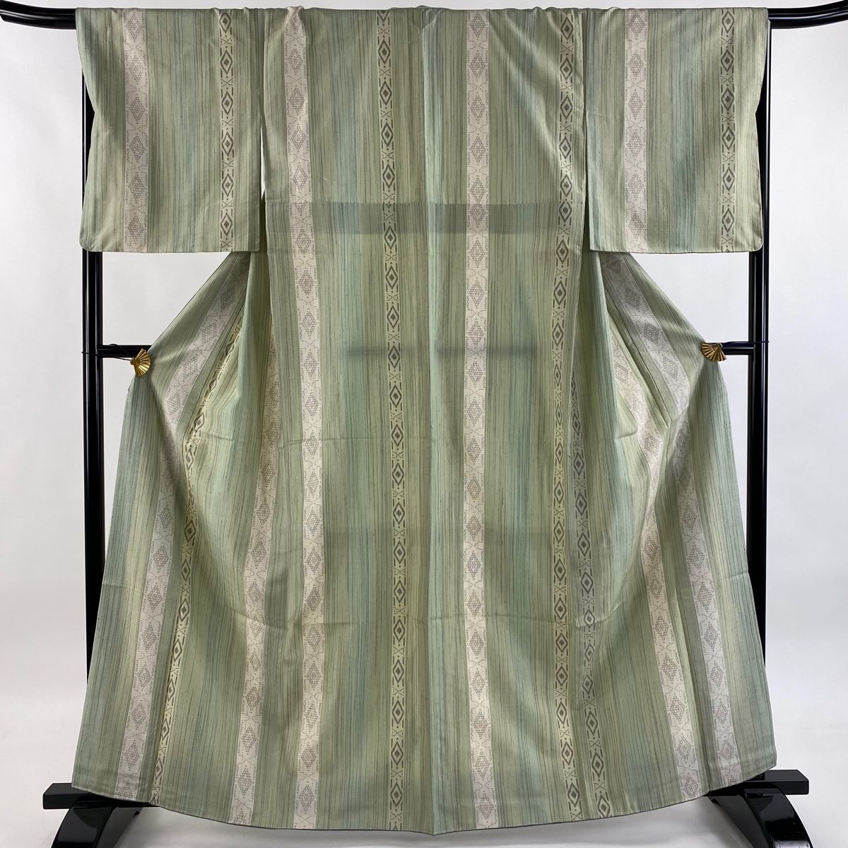 結城紬 身丈163cm 裄丈67.5cm L 袷 はたおり娘 奥順 やまと 証紙 菱 縞 薄緑 正絹