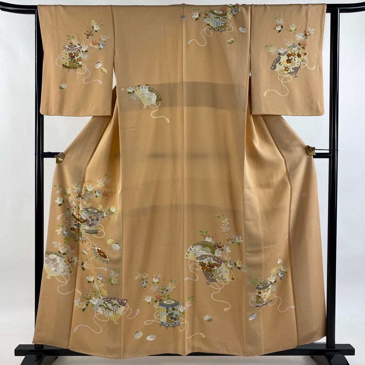 訪問着 身丈157cm 裄丈63cm S 袷 千總 落款 貝桶 桧扇 金糸 金彩 薄オレンジ 正絹 一つ紋