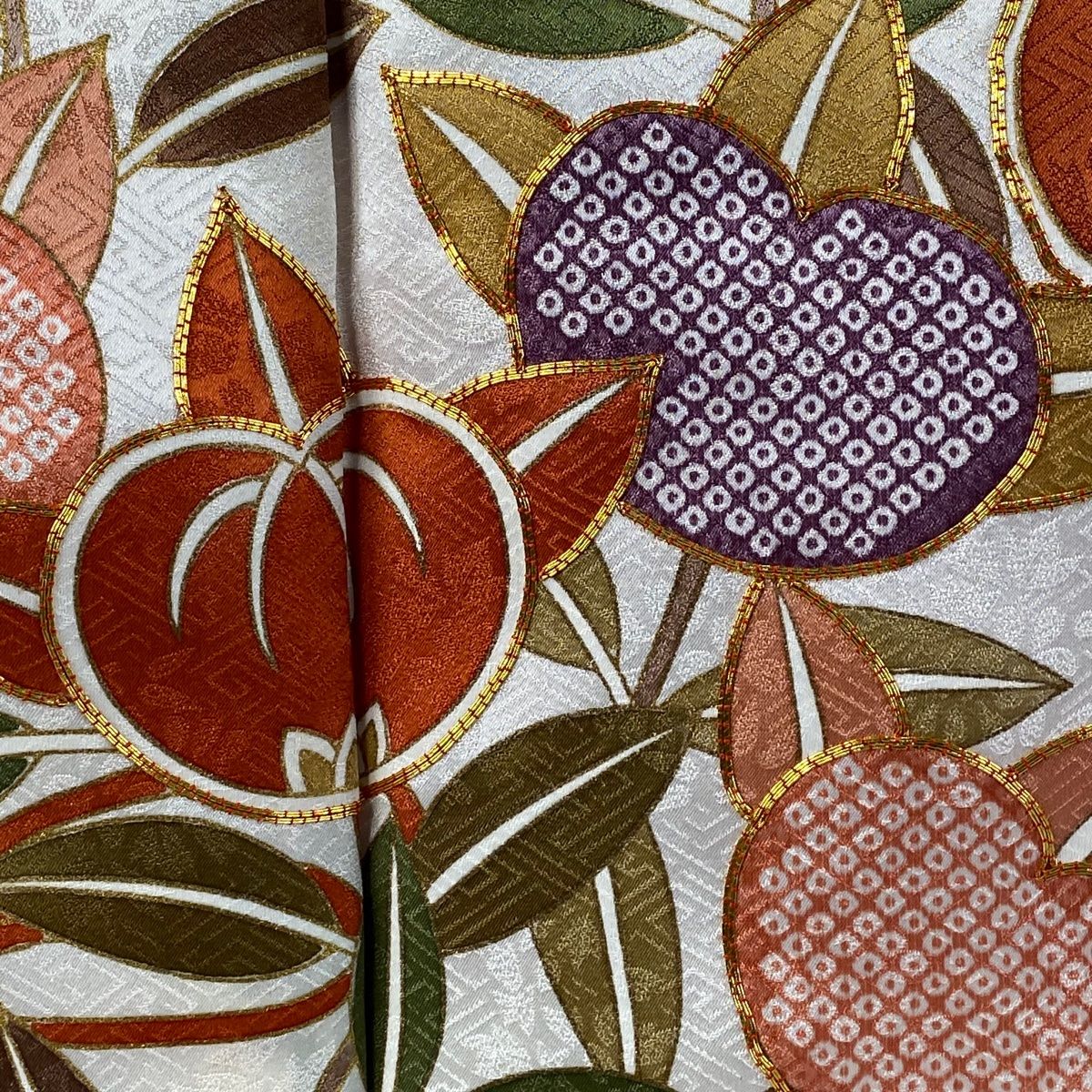 振袖 身丈171cm 裄丈71.5cm L 袷 藤井寛 落款 橘 雲文 金糸 金彩 クリーム 正絹