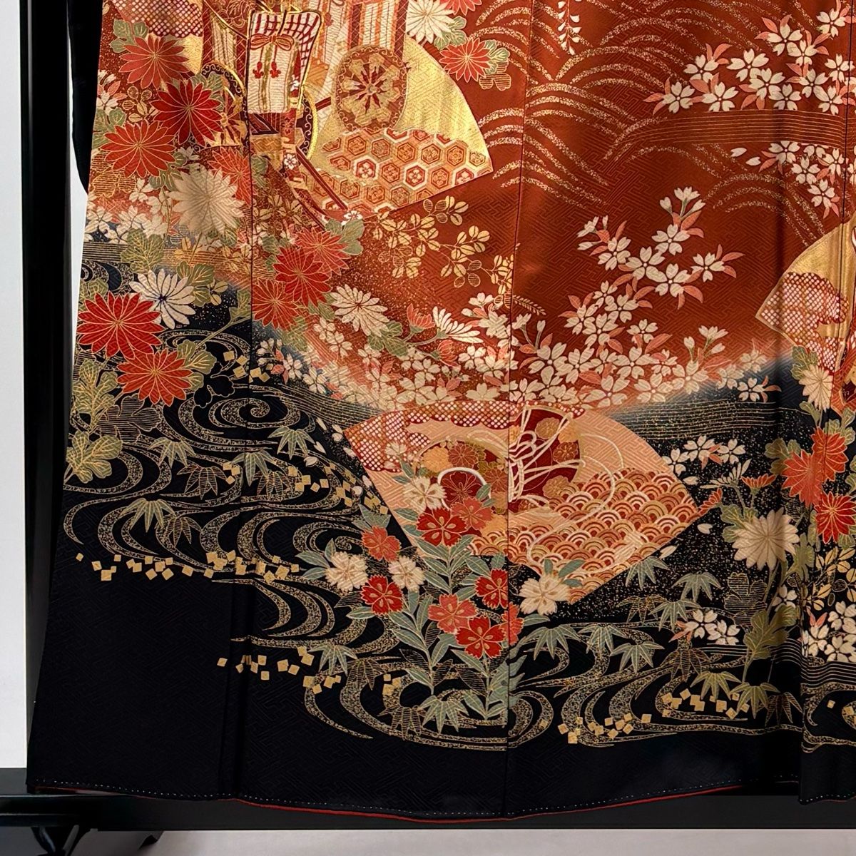 振袖 身丈159cm 裄丈65.5cm M 袷 御所車 草花 金糸 金銀彩 赤茶 正絹 秀品