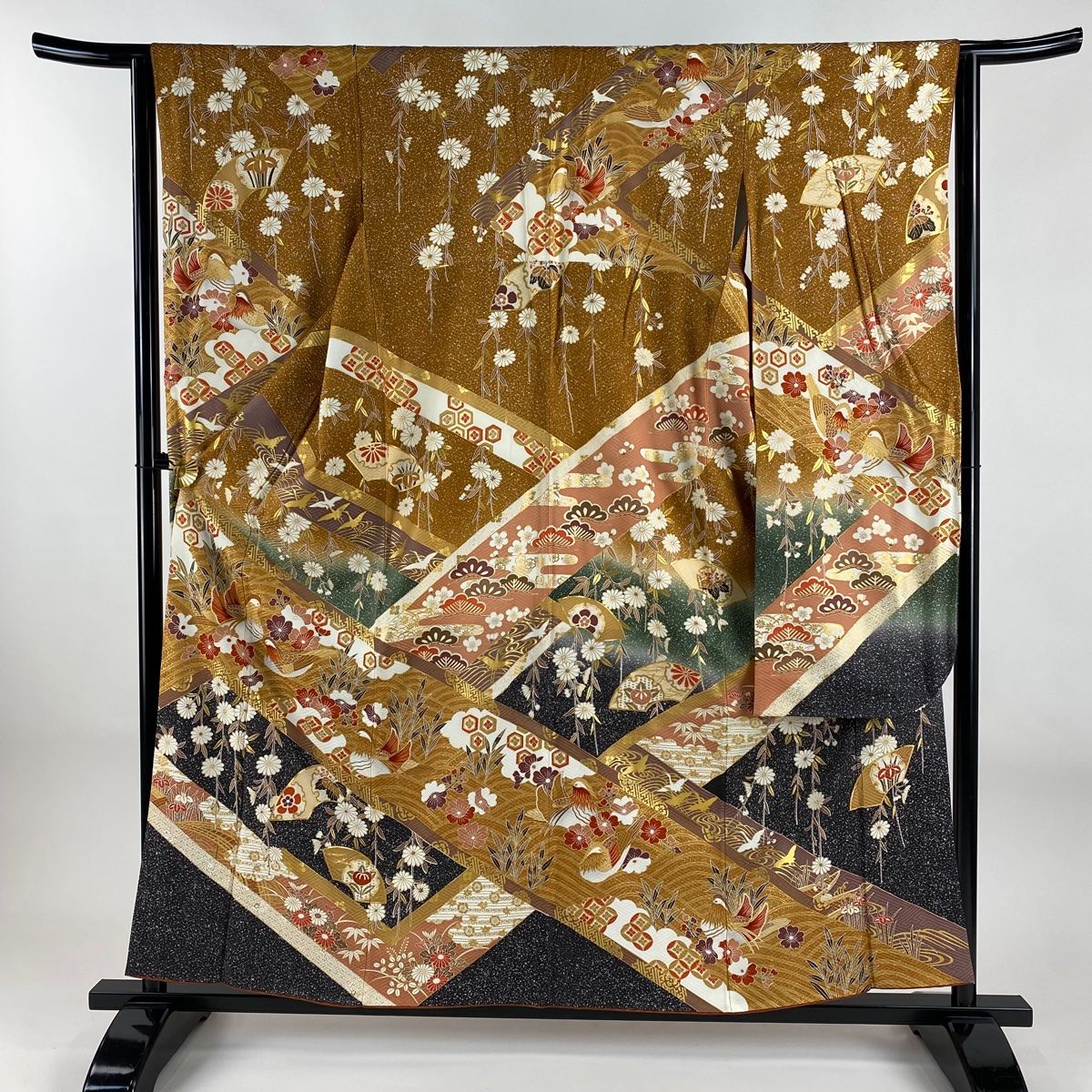 振袖 身丈158cm 裄丈62.5cm S 袷 鴛鴦 草花 金彩 染め分け 茶色 正絹 秀品