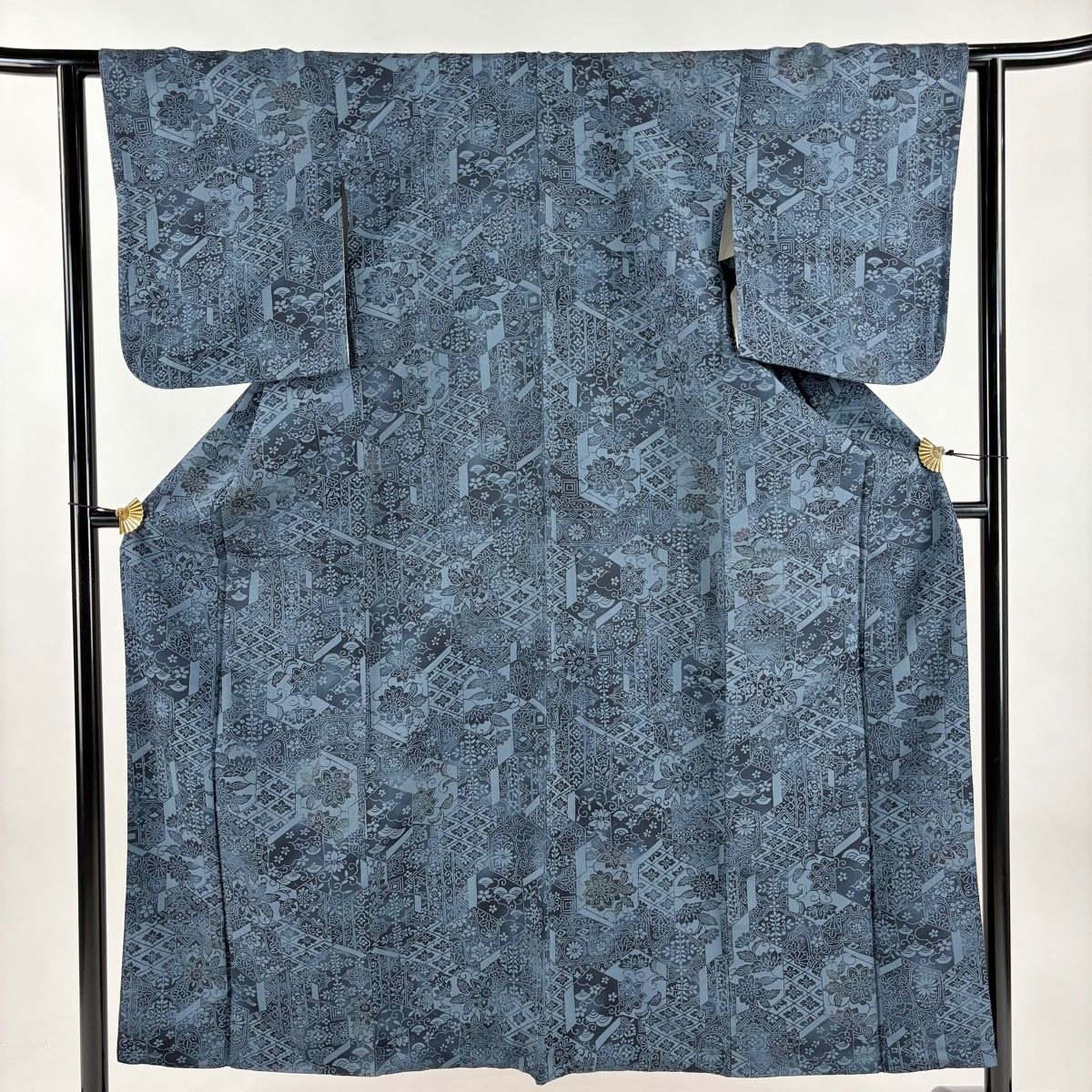 小紋 身丈153.5cm 裄丈62.5cm S 袷 草花 花菱 ぼかし 紺色 正絹 秀品