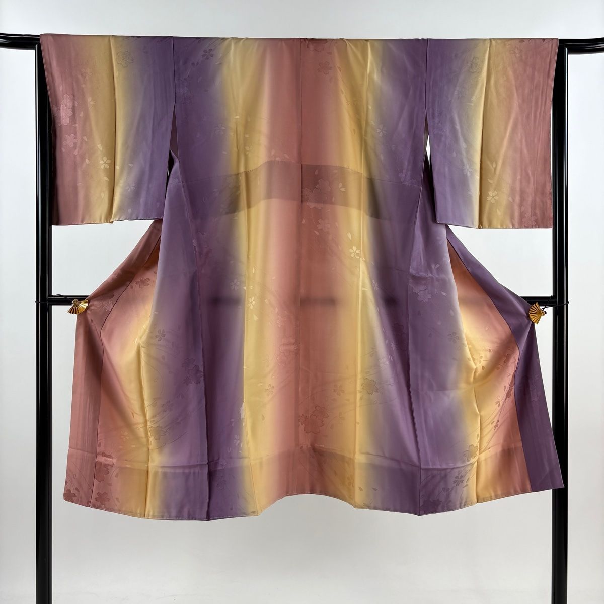 長襦袢 身丈124.5cm 裄丈65cm M 桜 流水 ぼかし 紫 正絹 秀品