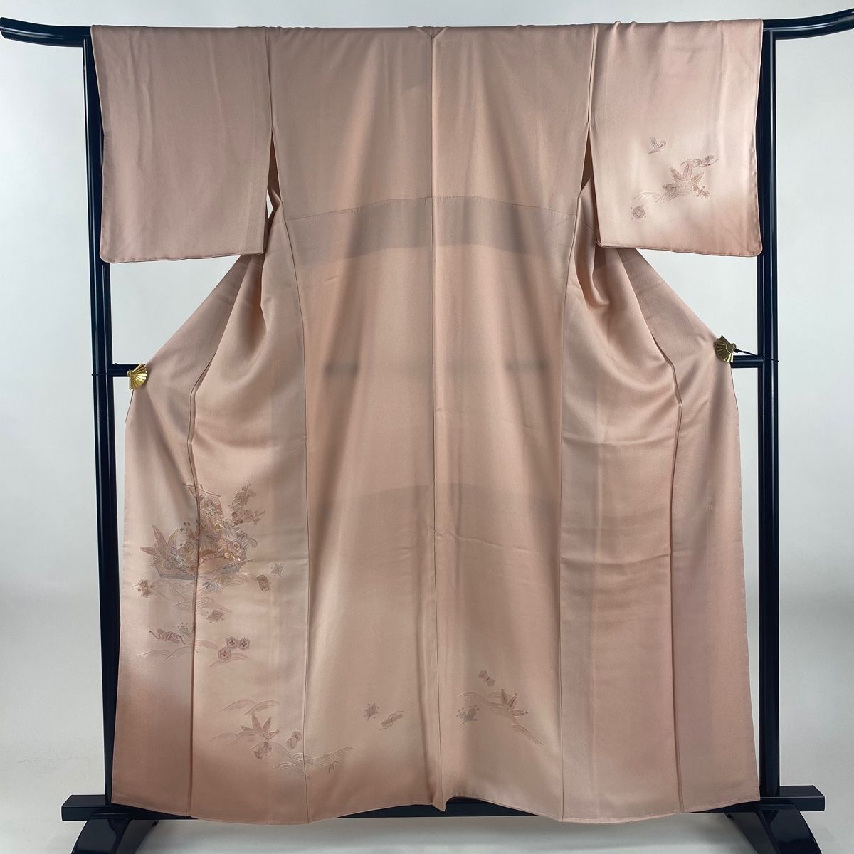 付下げ 身丈159.5cm 裄丈65cm M 袷 宝舟 波 蘇州刺繍 ぼかし ピンク 正絹 秀品 一つ紋