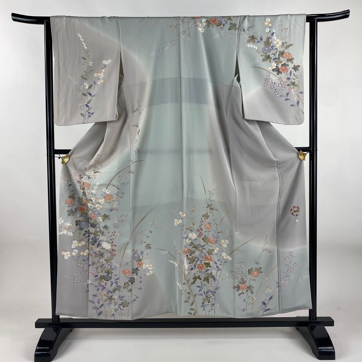 訪問着 身丈156cm 裄丈64.5cm M 袷 落款 菊 草花 染め分け ぼかし 灰紫 正絹