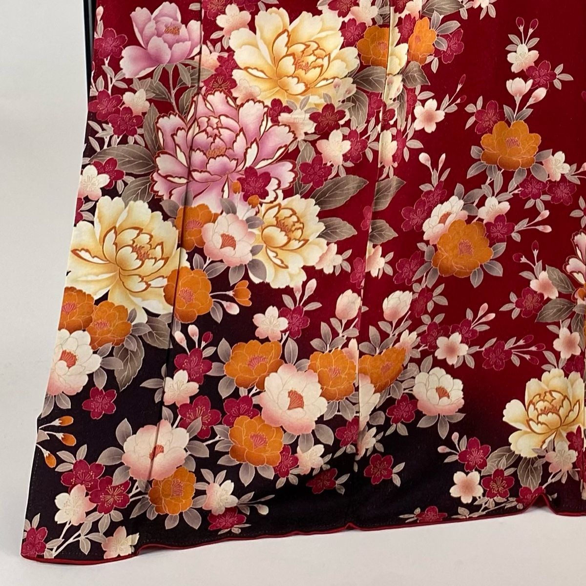 振袖 身丈174.5cm 裄丈69cm L 袷 牡丹 桜 銀通し 金彩 赤 正絹