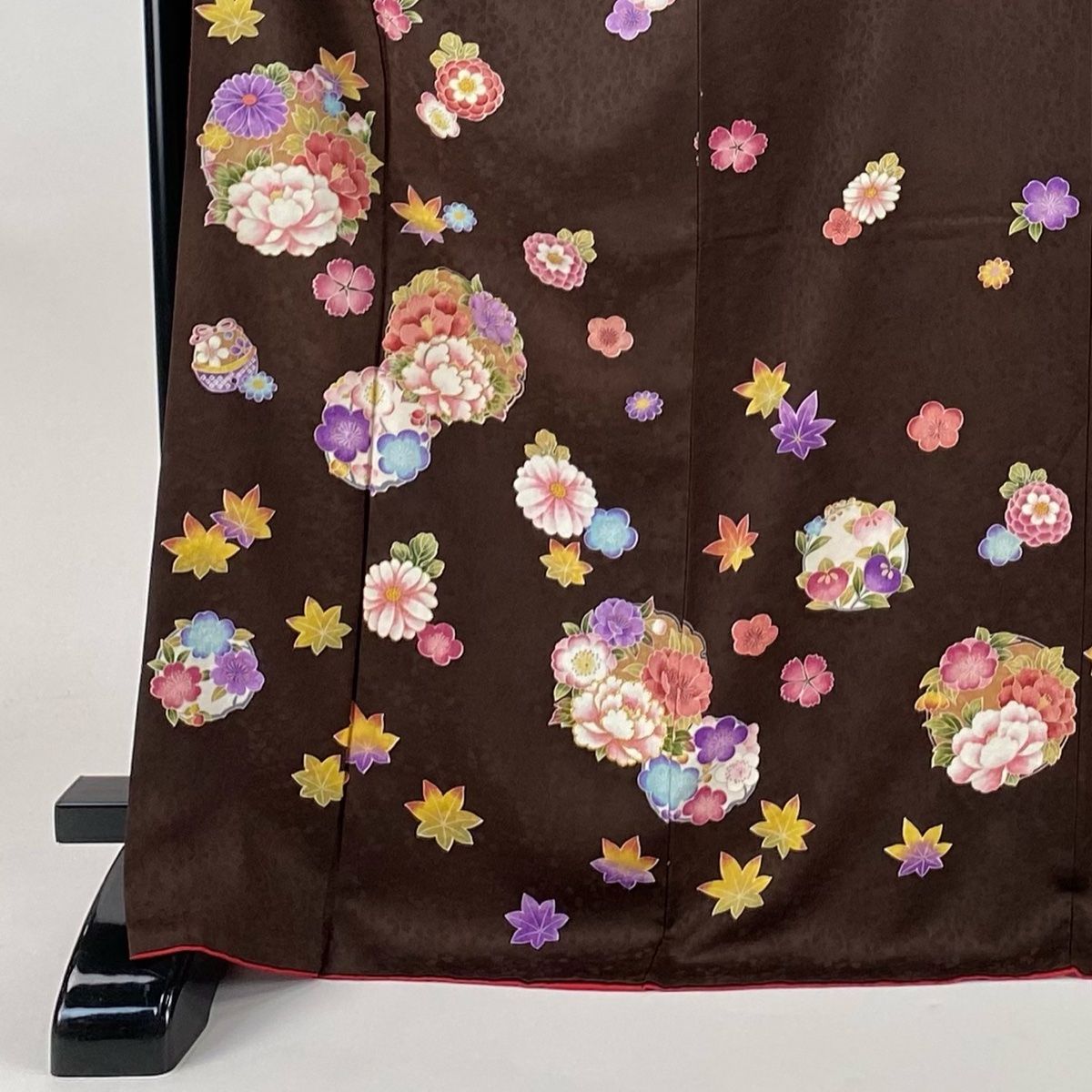 振袖 身丈172cm 裄丈71.5cm L 袷 花丸文 菊 金彩 箔 焦茶色 正絹