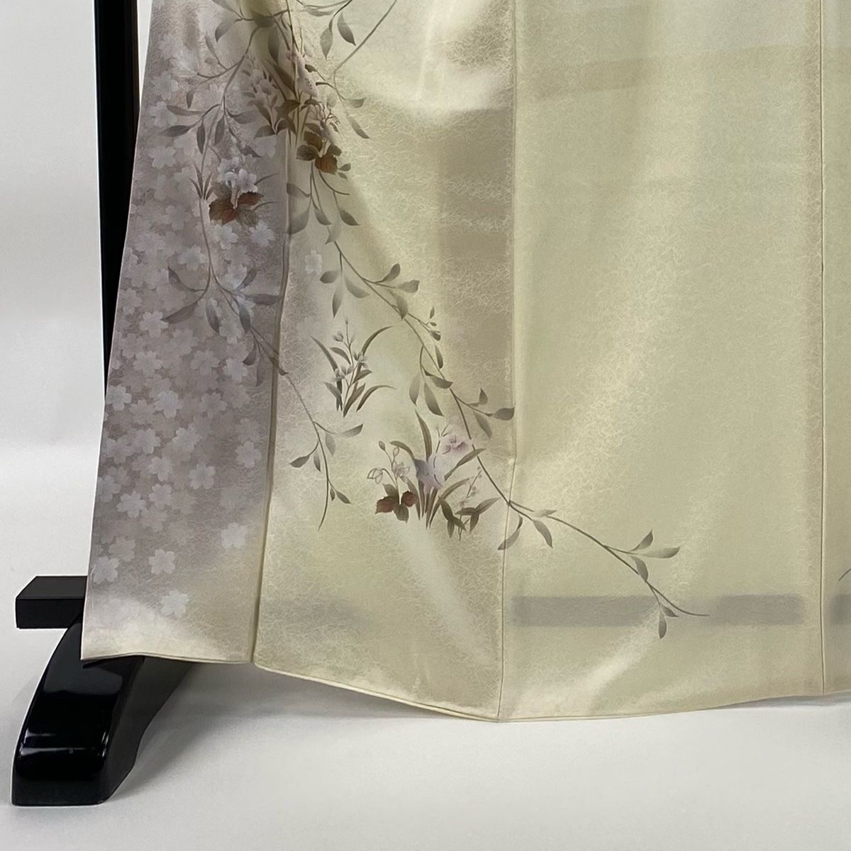 付下げ 身丈167cm 裄丈70cm L 袷 袋帯セット 桜 草花 金銀彩 ぼかし クリーム 正絹 秀品