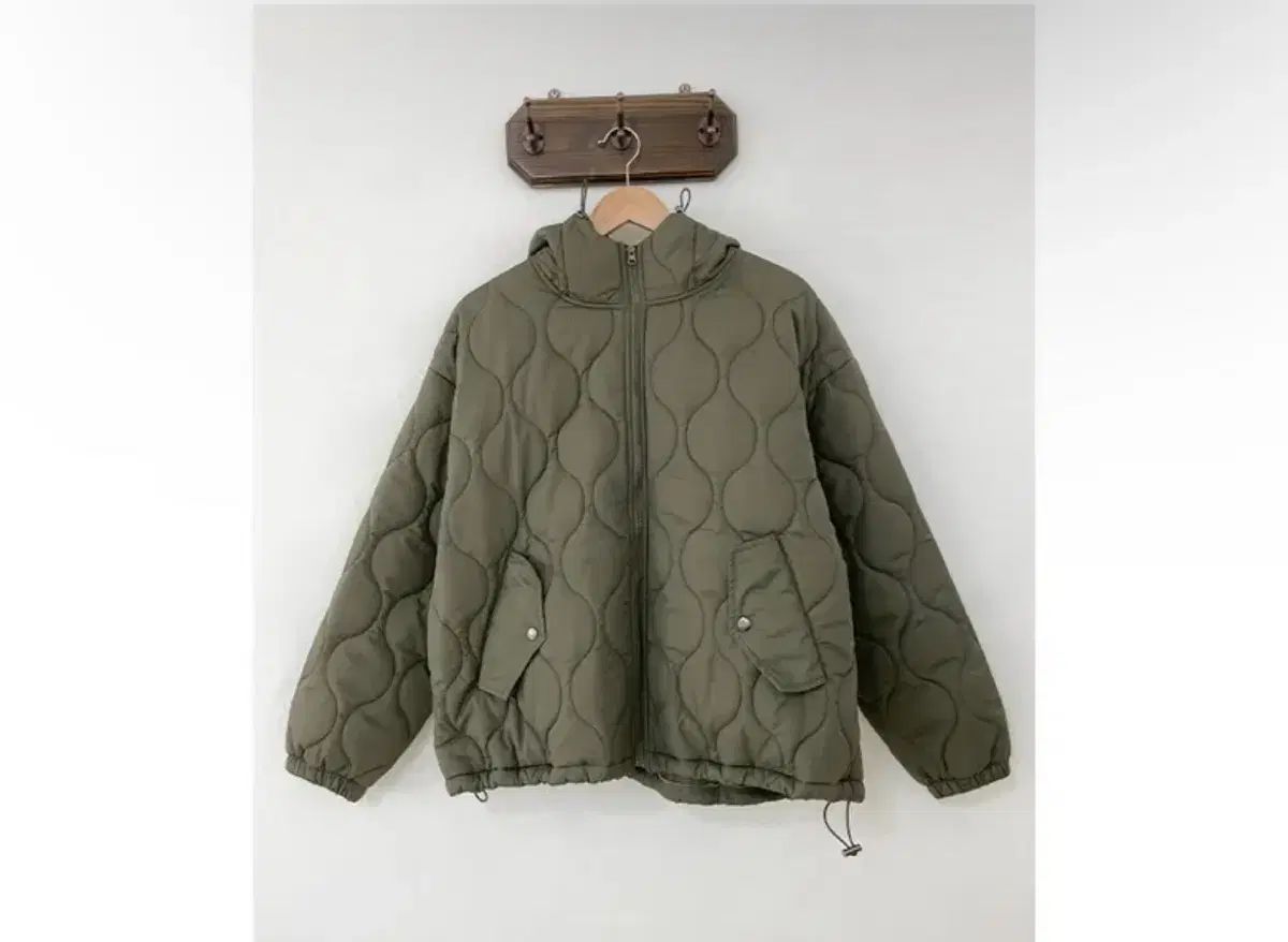 맬뉴드 カーヴィー キルティングジャケット WHO ダウン GULLKHAN_COM
