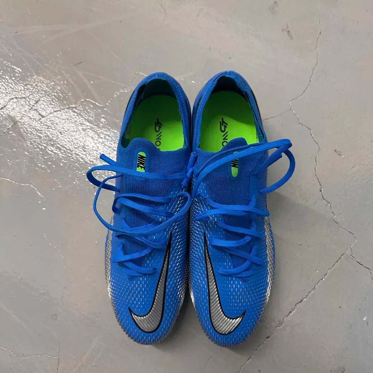 ナイキ ファントムGT2 エリート FG 270