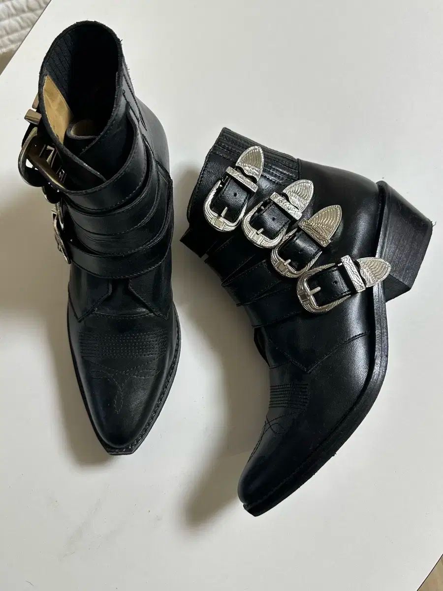 230 TOGA トーガ フール アンクルブーツ