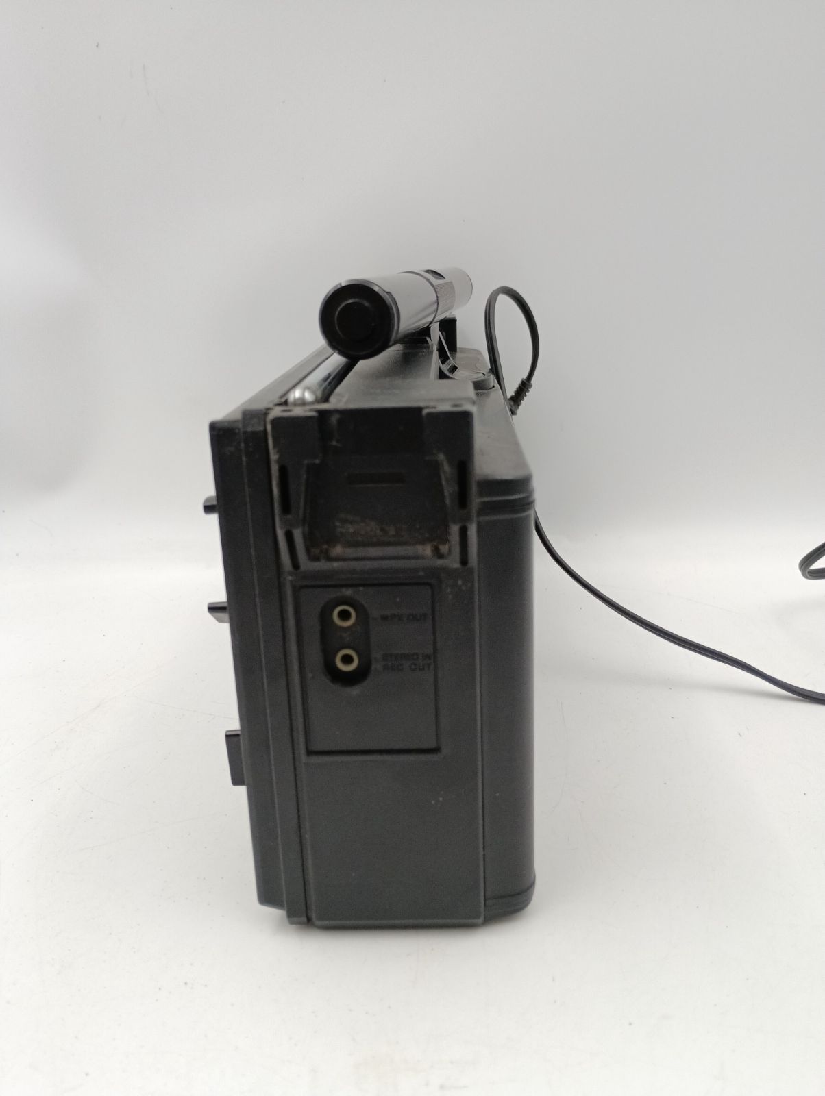 K-1631 National Panasonic ナショナル パナソニック 松下電器産業 RF-1130 COUGAR113 クーガー113 BCLラジオ 4バンドレシーバー FM MW SW1 SW2 通電 済み