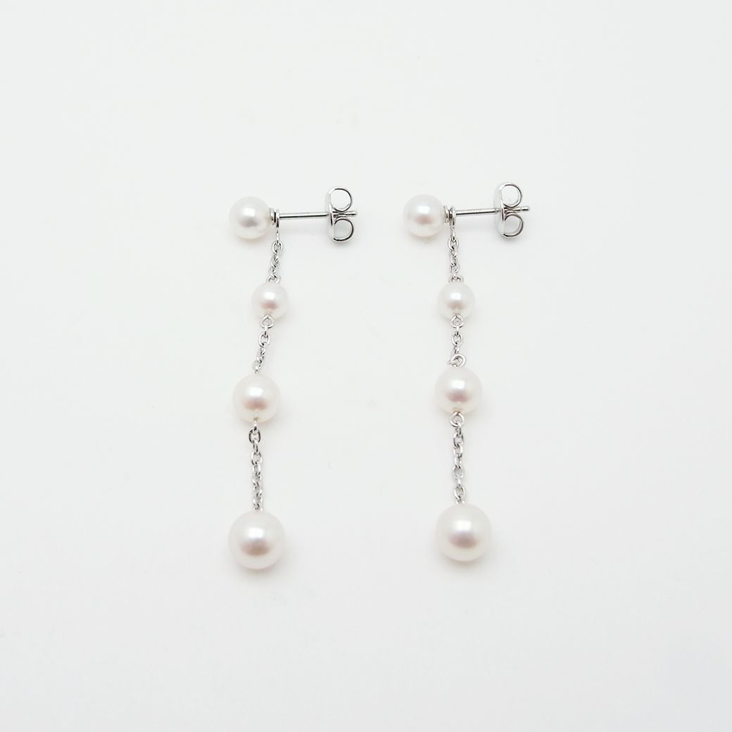 ミキモト アコヤ真珠 ステーション ピアス K18WG 内箱 付き SAランク