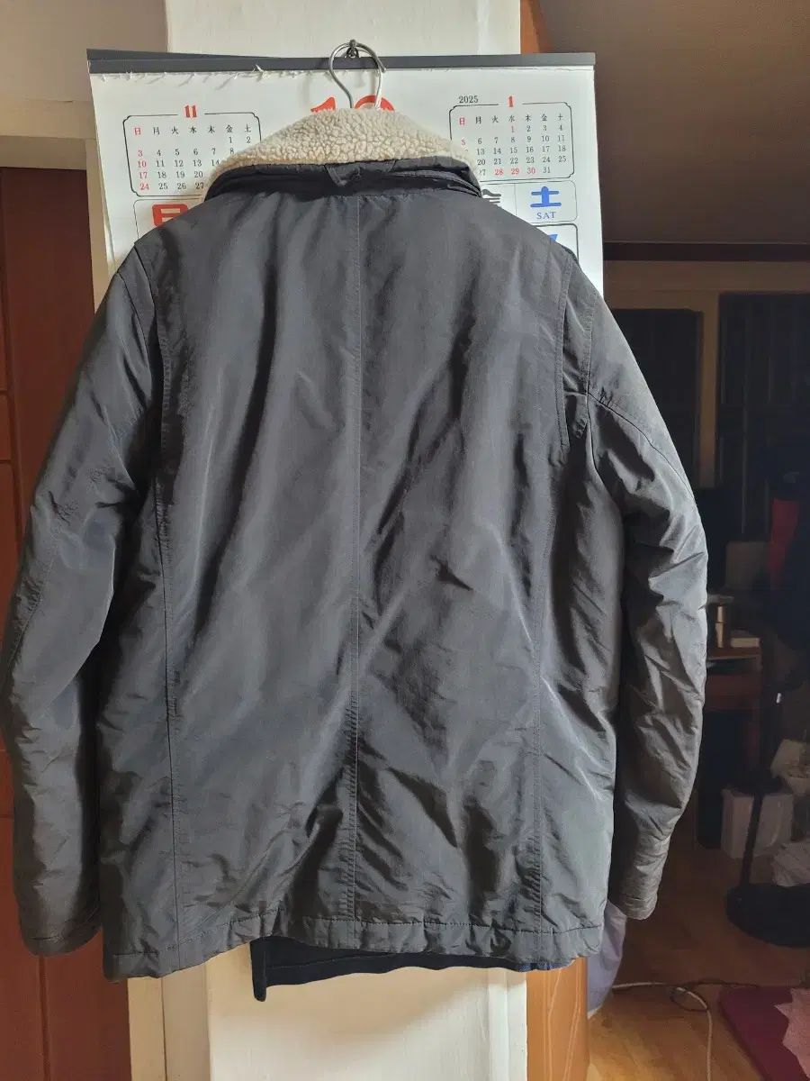 エディション メンズ ムートン スタイル グースダウン アウター