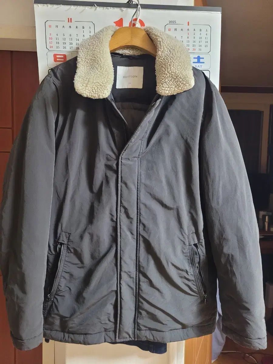 エディション メンズ ムートン スタイル グースダウン アウター