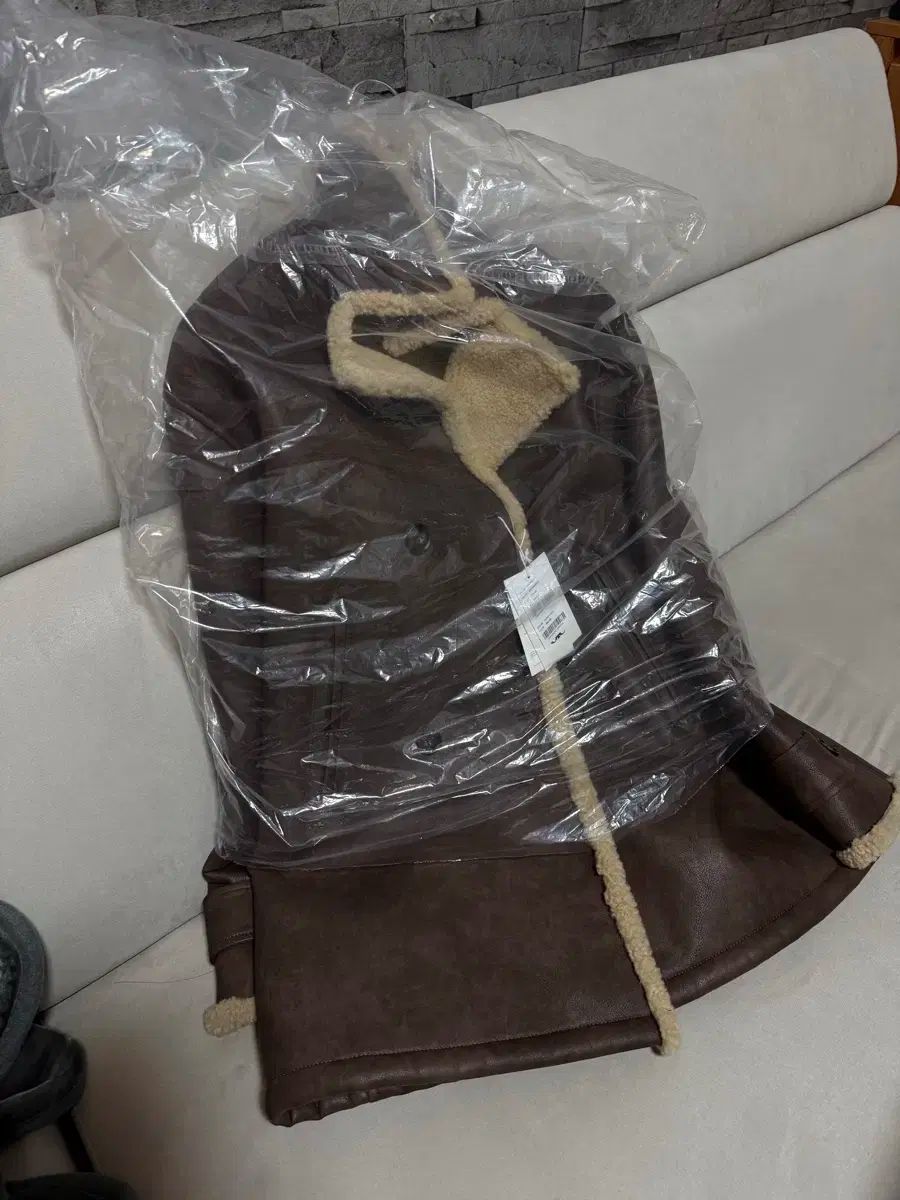 O!Oi ムートン コート ブラウン