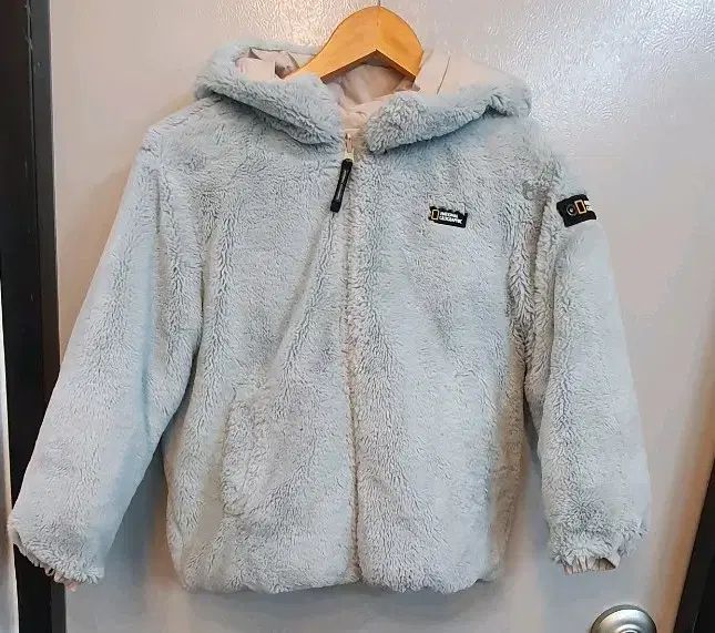 キッズ ナショナルジオグラフィック リバーシブル ダウンジャケット 130