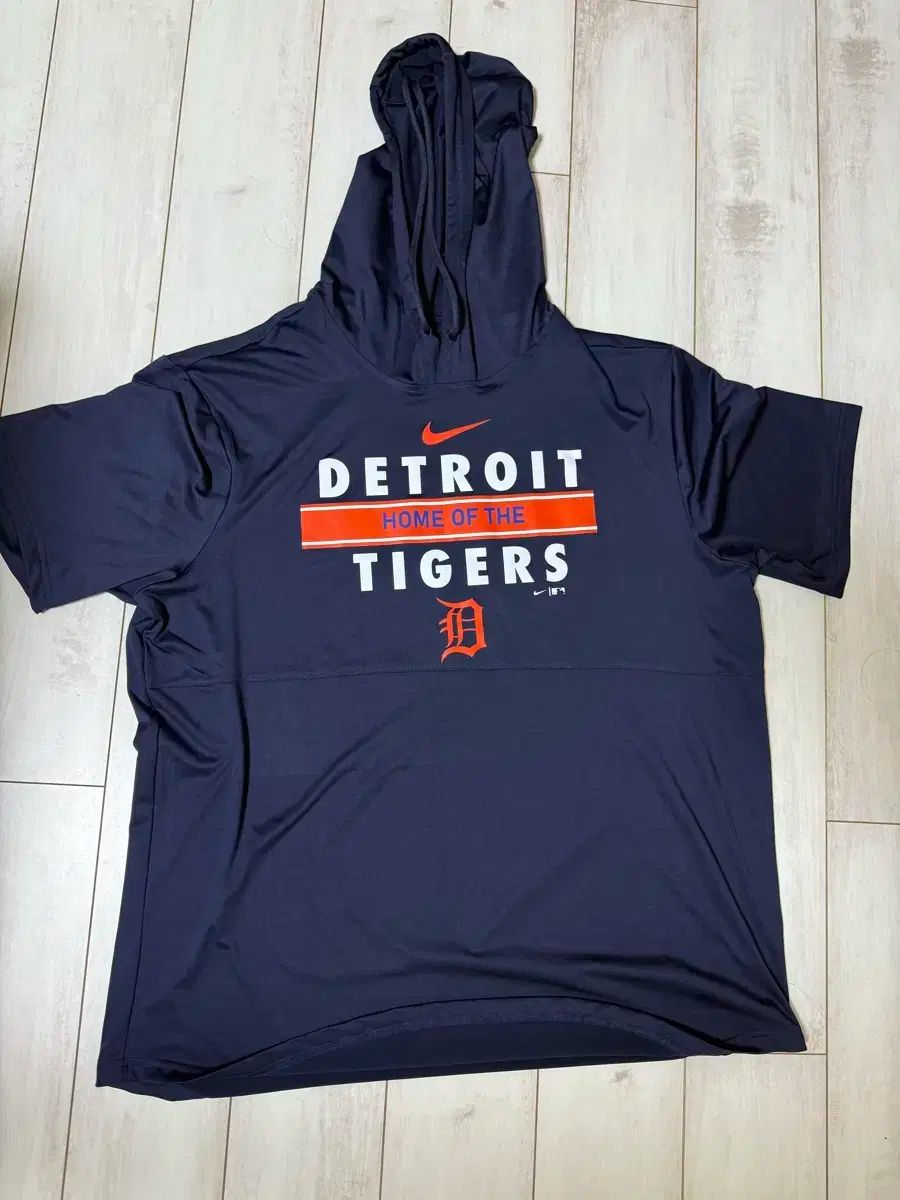 ナイキ デトロイト タイガース フード 半袖Tシャツ ネイビー XL