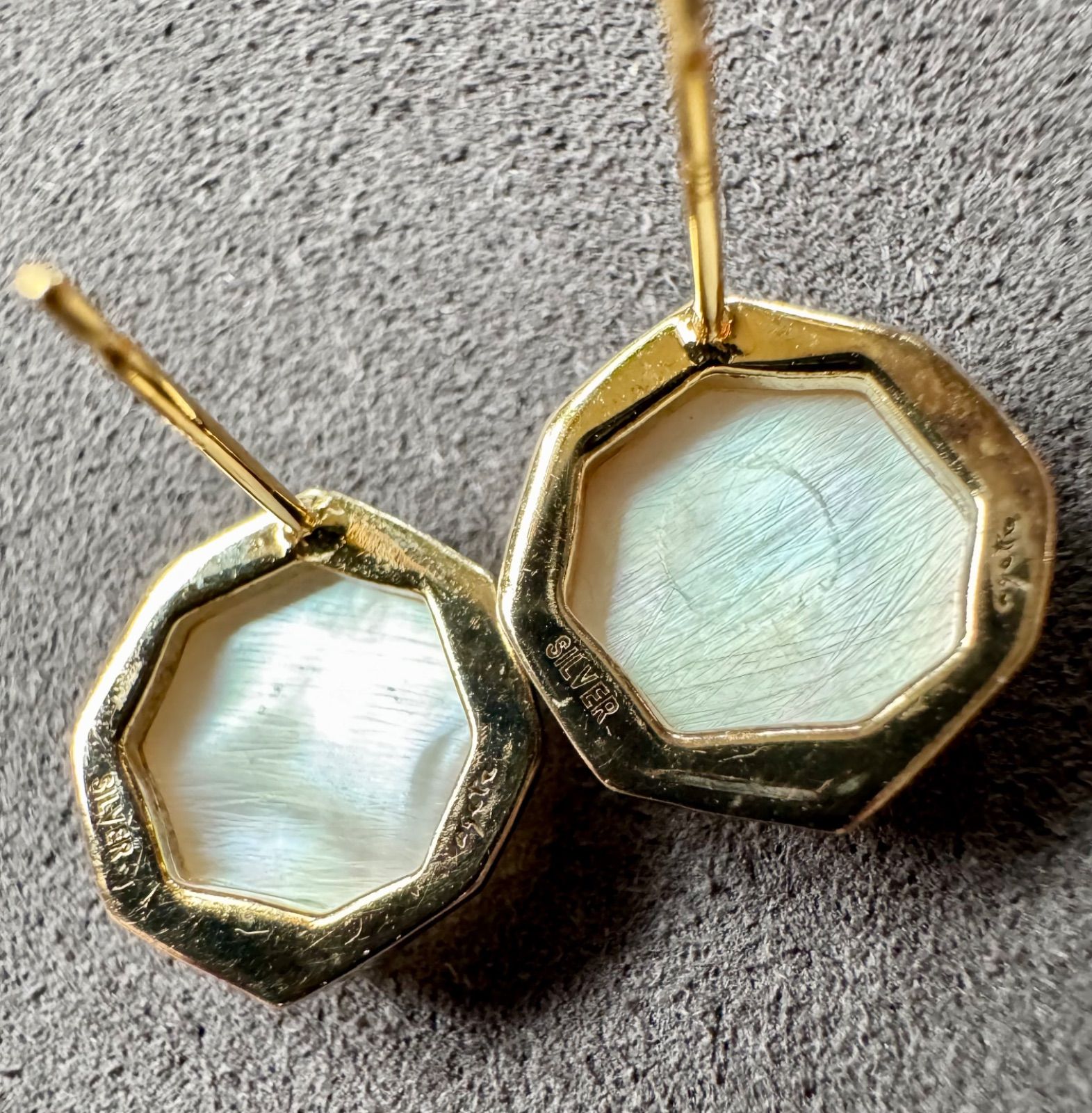 アガット K10×silver シェルスタッドピアス agete 両耳