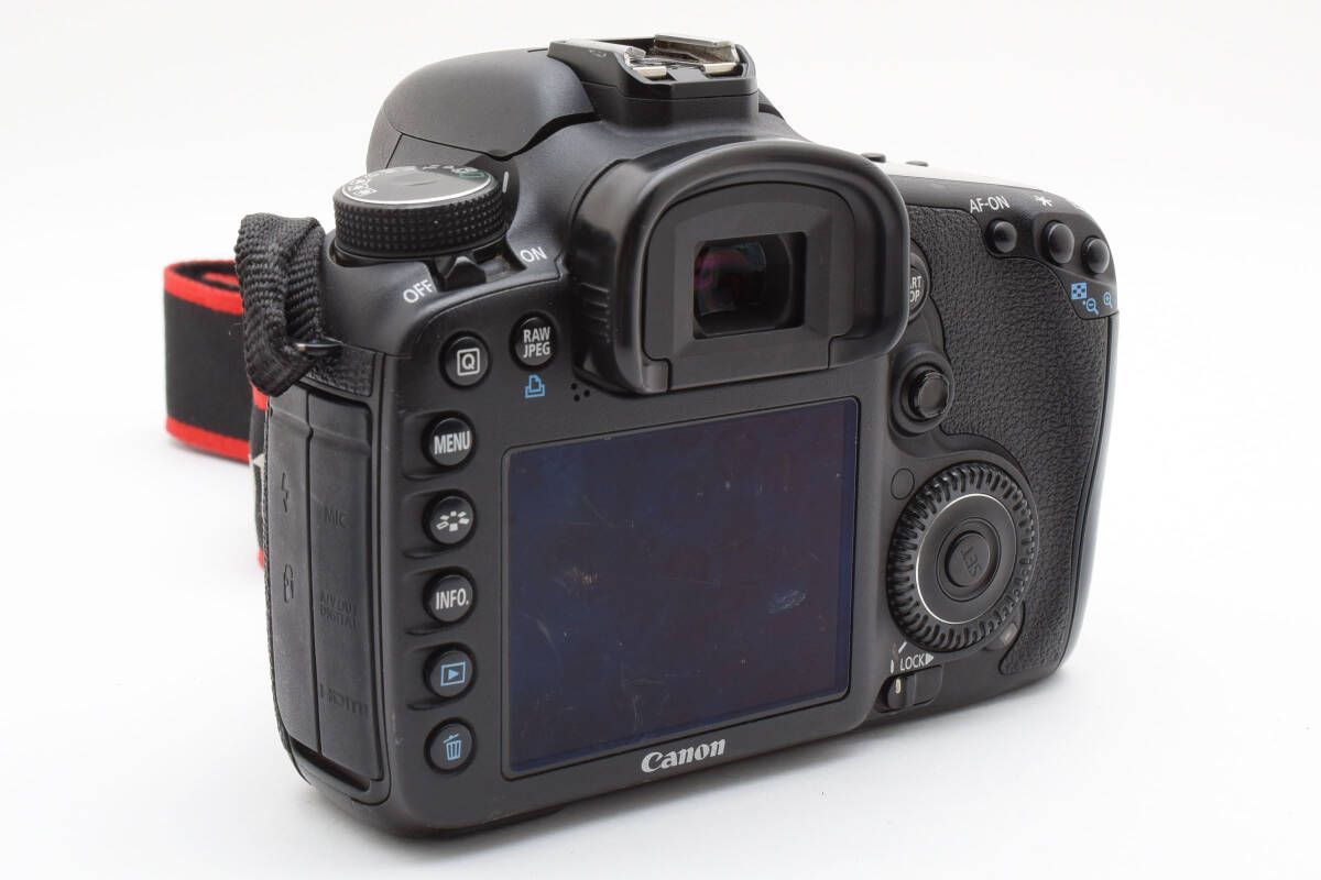 超美品】キヤノン EOS 70D レンズキット 18-135mm SC数305 Canon