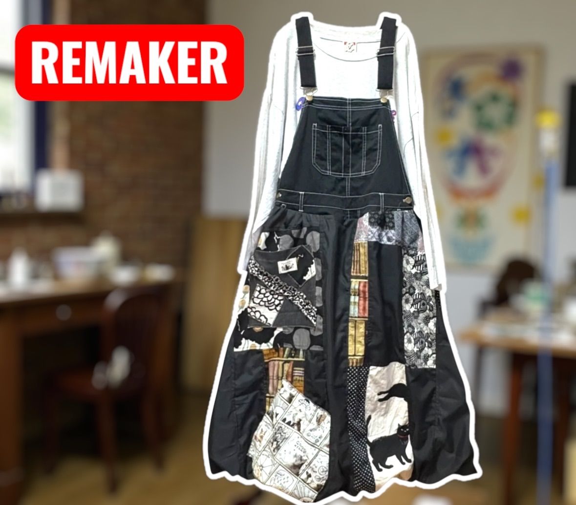 M 軽量ブラックサロペット バルーンスカート 黒猫北欧系ファブリックモノトーン 小柄さん ドッキングワンピース ふんわり軽量 猫柄布タグビックポケットパッチワーク 古着リメイク