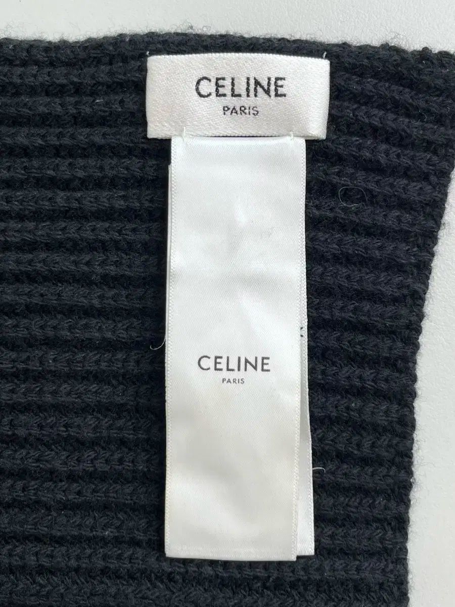 トリオンフ ロゴ