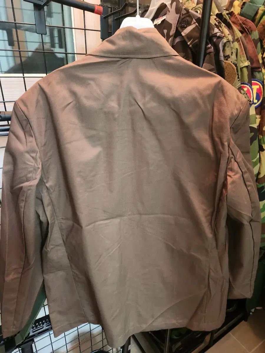 朝鮮人民軍 ミリタリー 軍服 軍官軍服 トップス