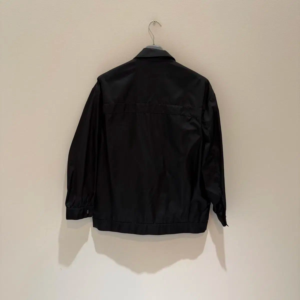 NFC新モデル 40サイズ PRADA 三角ロゴ リナイロン ポケット ジャケット