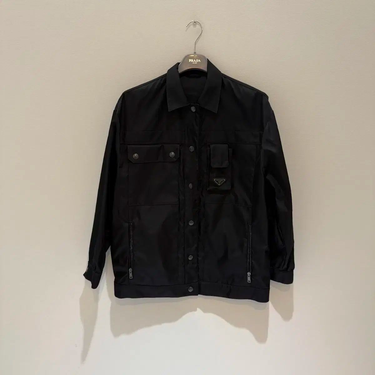 NFC新モデル 40サイズ PRADA 三角ロゴ リナイロン ポケット ジャケット